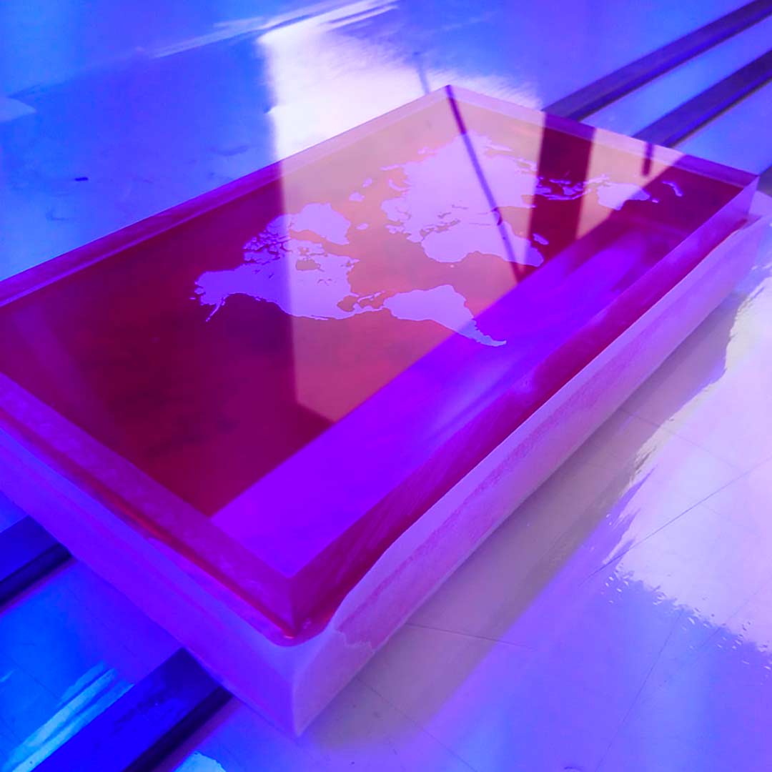 Targa in plexiglass con stampa interna del globo esteso - Leonardo